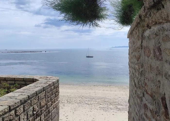 Chez Louisette Centre Ville Et Plages A Pied!