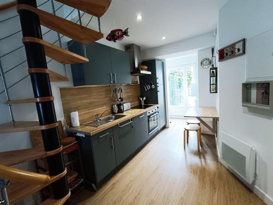 Chez Louisette Centre Et Plages A Pied! Apartment Concarneau