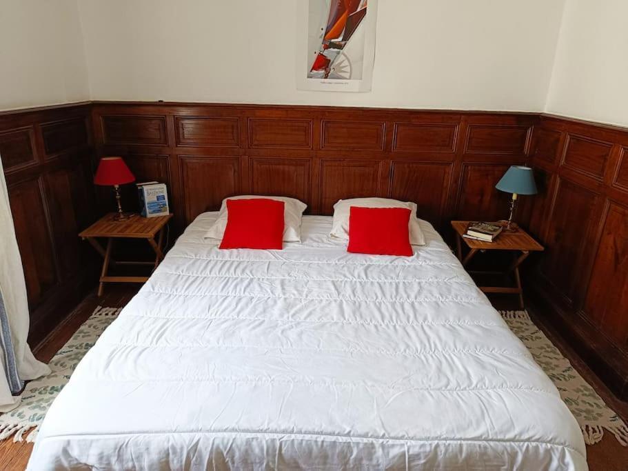 Chez Louisette Centre Et Plages A Pied! Concarneau